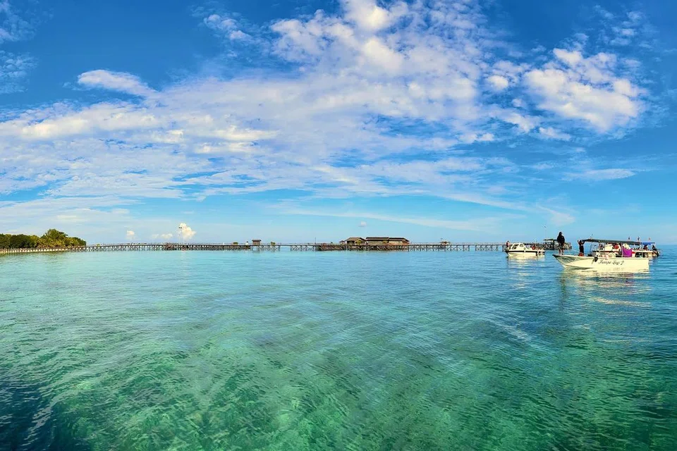 Beginilah pemandangan di Pulau Mataking semasa kunjungan Encik Sahari baru-baru ini.