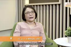 BANGKIT DARI KESURAMAN: Cik Emily Ong yang berusia 51 tahun mengalami demensia lebih awal daripada kebiasaan individu lain. Beliau berkongsi kisahnya memperkasa semangatnya semula dalam episod 'All About Dementia - Ask The Experts' di media sosial AIC Singapore. - Foto TANGKAP LAYAR FACEBOOK AIC SINGAPORE