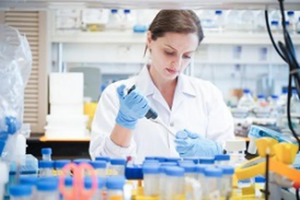 PENEMUAN PENTING: Saintis pimpinan NTU telah menemui sejenis ubat barah yang boleh digunakan bagi tujuan yang disasar terhadap sekumpulan kecil barah yang kurang pilihan rawatan khusus dan biasanya menghasilkan keputusan kurang baik.