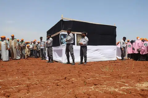 JEMAAH SYRIA: Segolongan jemaah haji sedang membuat persiapan dengan latihan amali ibadah haji pada 1 Jun.