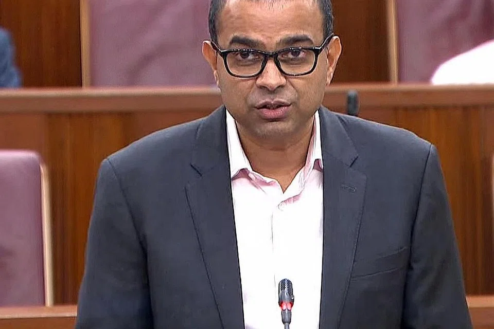 DR JANIL PUTHUCHEARY 