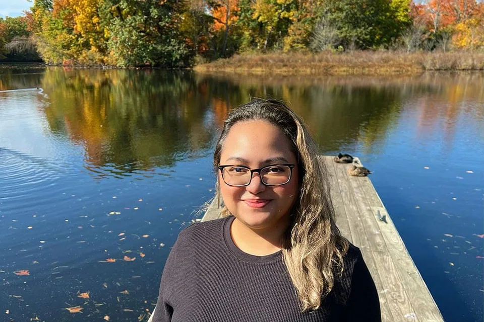 PENERIMA BIASISWA FULBRIGHT: Cik Aishah Winter menerima biasiswa Fulbright untuk menyokong pengajiannya di peringkat Sarjana Dasar Awam di Sekolah Heller bagi Dasar Sosial dan Pengurusan, Universiti Brandeis di Boston. - Foto ihsan AISHAH WINTER
