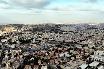 TETAPKAN SYARAT: Rakyat Palestin mahu Israel hentikan pembukaan kawasan petempatan baru sebagai sebahagian daripada tuntutan mereka untuk bersetuju perjanjian melibatkan Amerika, Israel dan Arab Saudi.