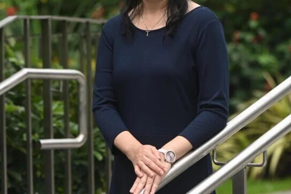 Cik Fortuna Tan pernah menjadi penjaga kepada ibu mertuanya yang telah meninggal dunia dan menghidap demensia. Kini beliau menjadi rakan pendamping kepada penjaga lain.