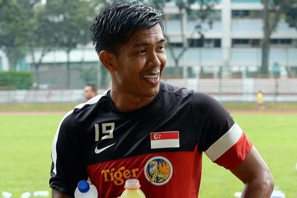 ERA BERBEZA TAPI MISI SAMA: Pemain berpengalaman, Khairul Amri (gambar) dan rakannya lebih muda, Adam Swandi, antara 23 pemain yang dipilih jurulatih nasional, Bernd Stange. - Foto-foto fail