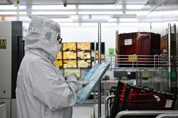 Di samping permintaan pengambilan pekerja, semakin ramai pelajar menunjukkan minat terhadap laluan kerjaya dalam bidang semikonduktor.