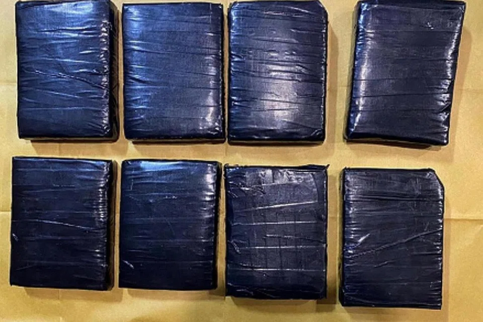 DIRAMPAS: Sebanyak 20.5 kilogram ganja dirampas di bilik stor di unit kediaman sekitar McNair Road dalam operasi Biro Narkotik Pusat. - Foto CNB