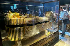 Mesir, Firaun Tutankhamun, topeng emas, muzium