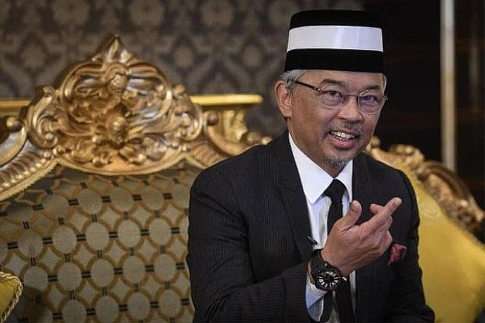 SULTAN ABDULLAH: Zahirkan penghargaan terhadap keprihatinan kerajaan membela kehidupan segenap rakyat apabila negara itu dibadai pandemik Covid-19 yang menyaksikan keseluruhan rantaian ekonomi hampir lumpuh dan merencatkan sosioekonomi penduduk. Beliau membuat ucapan itu sedang rakyat Malaysia mengunjungi Dataran Merdeka di Kuala Lumpur sempena Sambutan Hari Kebangsaan 2020. - Foto THE STAR, BHM