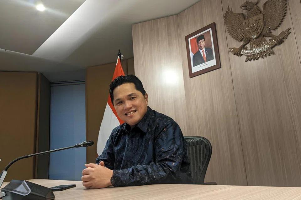 Menteri Badan Usaha Milik Negara (BUMN), Encik  Erick Thohir mengumumkan bahawa projek pembinaan Terminal 4 Lapangan Terbang Bandara Soekarno-Hatta, Tangerang, Banten, telah dibatalkan.