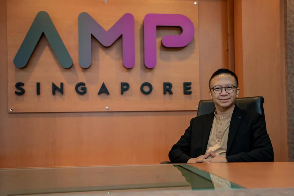 KERJASAMA SATU MASYARAKAT: Pengerusi baru AMP Singapura, Ustaz Fathurrahman Dawoed, berkata kerjasama kolektif dengan anggota lembaga pengarah badan itu dan juga masyarakat secara amnya adalah penting dalam membawa masyarakat Melayu/Islam ke tahap lebih tinggi.