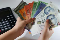 ringgit, dolar, s’pura
