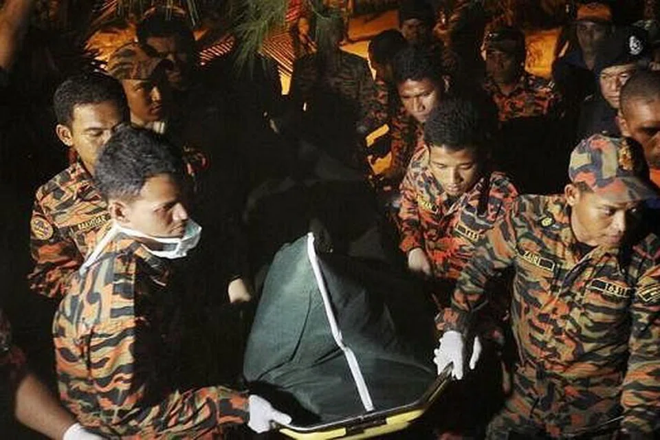 BELUM DAPAT DIPASTIKAN: Pasukan mencari dan menyelamat warga Britain, Encik Gareth Huntley, yang hilang pada 27 Mei lalu melaporkan menemui mayat yang tidak dapat dikenal pasti pengenalannya. - Foto THE STAR