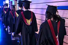 PERSIAP WARGA: MOE sedang meninjau untuk meluaskan kadar penyertaan kohort (CPR) bagi membolehkan lebih ramai golongan dewasa meraih ijazah sarjana muda universiti sepanjang hayat mereka - Foto fail