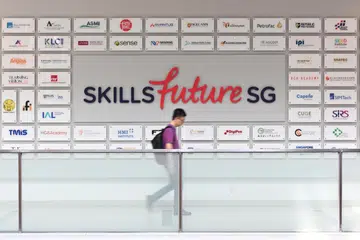 Pemerintah akan meningkatkan insentif Diploma Bekerja dan Belajar (WSDip) kepada $20,000 mulai April 2026 bagi menggalakkan lebih ramai majikan menyertai dan menyediakan peluang latihan kepada pekerja lulusan Institut Pendidikan Teknikal.