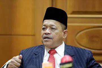 GAGAL HADIR: Bekas menteri di Jabatan Perdana Menteri kerajaan lama Barisan Nasional (BN), Datuk Seri Shahidan Kassim tidak hadir di mahkamah bagi menghadapi pertuduhan, dipercayai berhubung kes dikatakan dia mencabul seorang gadis bawah umur. - Foto: NSTP