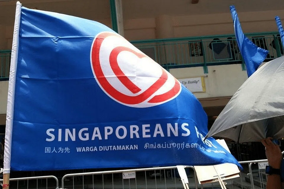 Encik Tan Jee Say, yang merupakan bekas ahli Parti Demokratik Singapura (SDP), menubuhkan SingFirst pada 2014. - Foto FACEBOOK SINGFIRST 