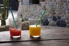 Penyelidik di Britain dan Ireland mendapati beberapa minuman ‘slushie’ mengandungi gliserol boleh menyebabkan keracunan gliserol pada kanak-kanak jika diambil dalam jumlah banyak.