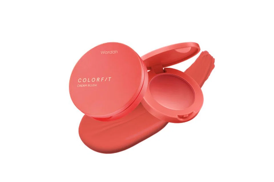 Dengan tekstur krim yang mudah diratakan, ‘Wardah Cream Blush’ ($8), menyerlahkan pipi dengan kemerahan semula jadi pada kulit.