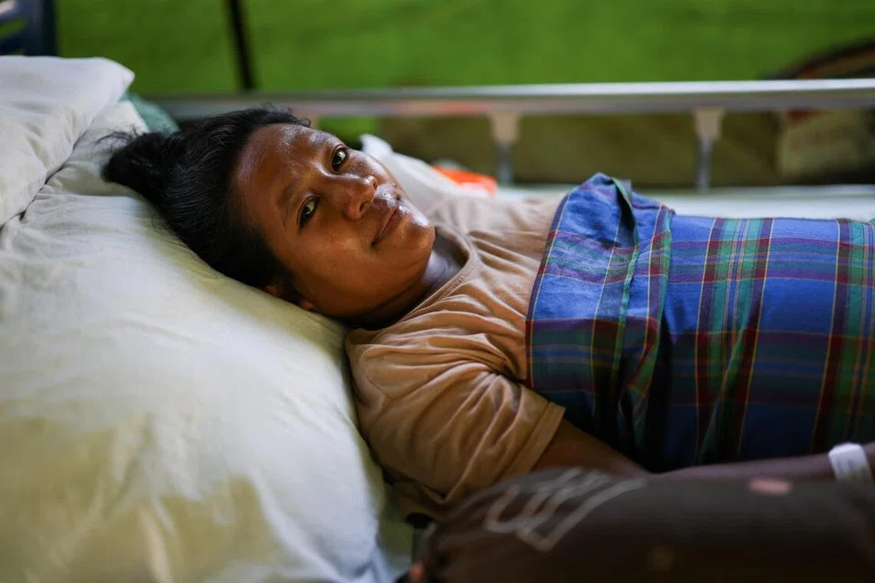 Cik Maria Florida Nogo Kelen, 39 tahun, yang melahirkan bayi perempuan melalui pembedahan Caesarean ketika gempa susulan, berada di sebuah hospital di Nagekeo, Nusa Tenggara Timur (NTT), Indonesia, pada 17 Ogos. Pembedahan kecemasan dilakukan ketika bekalan elektrik terputus dan hospital digegarkan gempa, menyebabkan doktor terpaksa menggunakan lampu suluh. Bayi pramatang seberat 1.3 kilogram itu selamat dilahirkan dan dinamakan Gempita, mengambil sempena perkataan “gempa”.