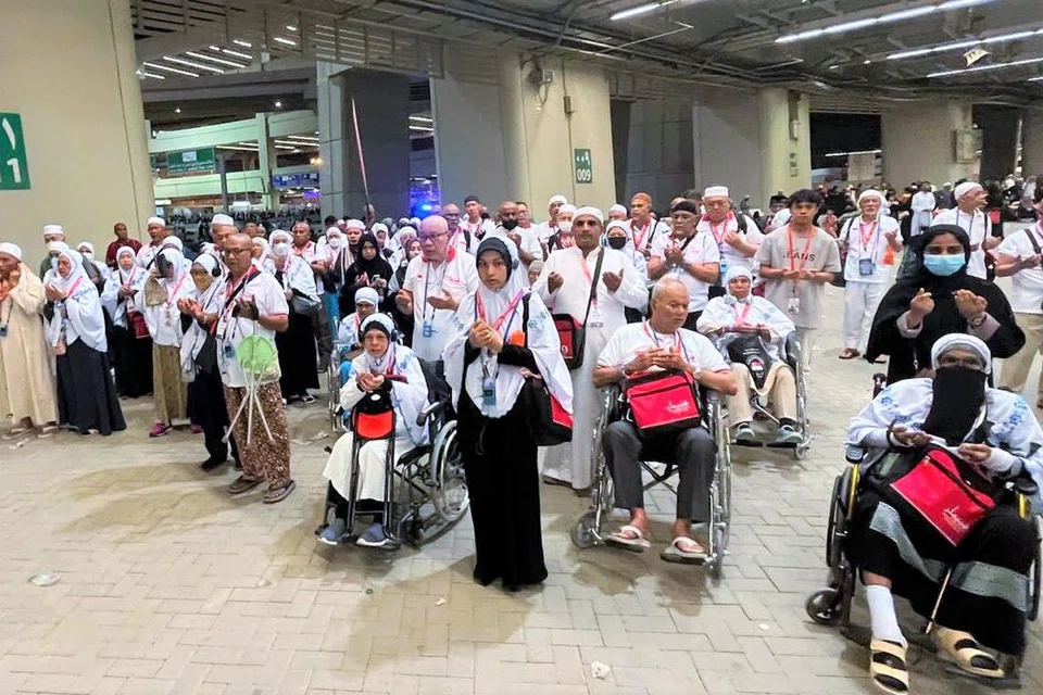 Jemaah haji dijangka perlu banyak berjalan kaki terutama antara Mina dengan kawasan jamrah. Sebilangan jemaah sudah pun mengambil langkah proaktif dengan melakukan senaman sendiri di Singapura.