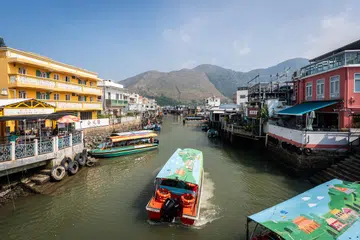 Kampung Nelayan Tai O, salah satu destinasi yang dikunjungi semasa lawatan ke Hong Kong baru-baru ini. 