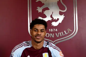 Peminat Manchester United mungkin janggal melihat Marcus Rashford menyarung jersi Aston Villa.