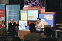Ketua Pegawai Eksekutif (CEO), (Singapura) SingPost, Encik Shahrin Abdol Salam (kanan), berkongsi pengalaman hidupnya kepada peserta yang hadir. Bersama beliau adalah Eksekutif Audiens dan Perkembangan BH, Cik Kaiyishah Ayuni, selaku hos bagi sesi perkongsian tersebut. 
