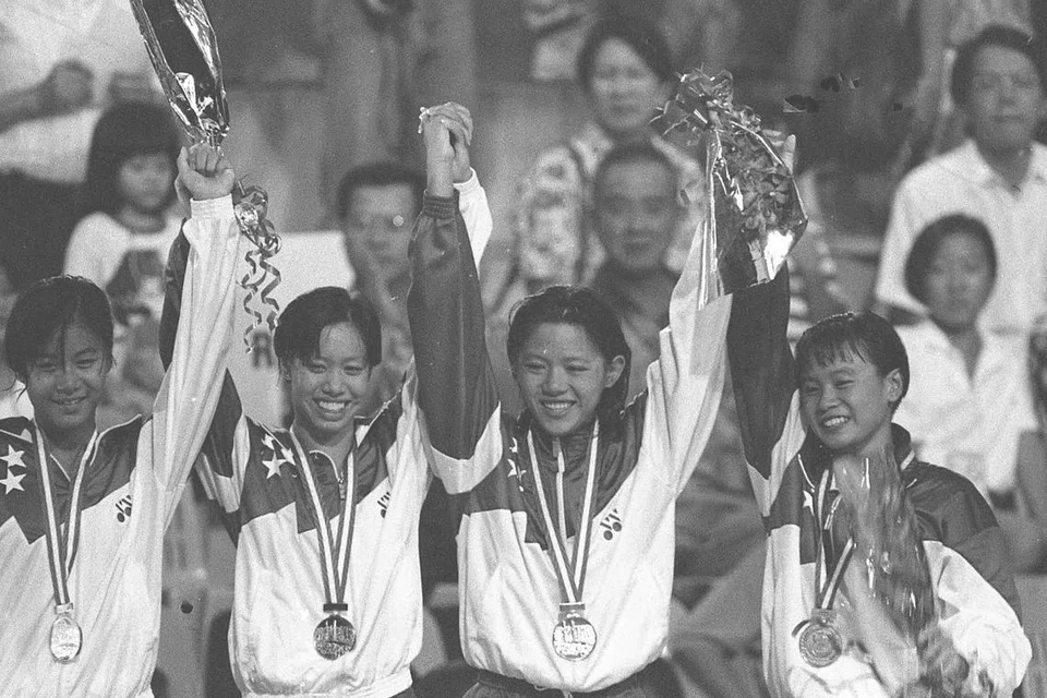 Perenang-perenang Singapura termasuk Joscelin Yeo meraikan satu lagi kejayaan di Sukan SEA 1993 yang berlangsung di Singapura dari 12 hingga 20 Jun 1993.