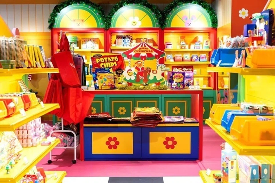 Unit reruai Hotel Wiggle di bawah jenama Wiggle Wiggle kini berada di Plaza Singapura.