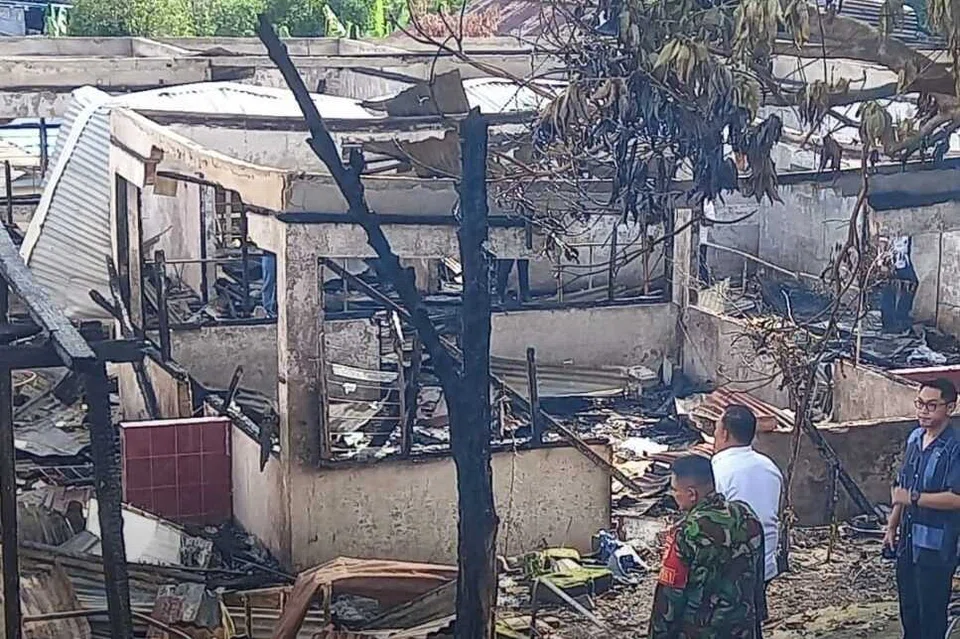 Pihak berkuasa Indonesia mula menjalankan siasatan terhadap  kebakaran di sebuah rumah jagaan warga emas di Manado, Sulawesi yang mengorbankan seramai 16 orang pada malam 28 Disember.