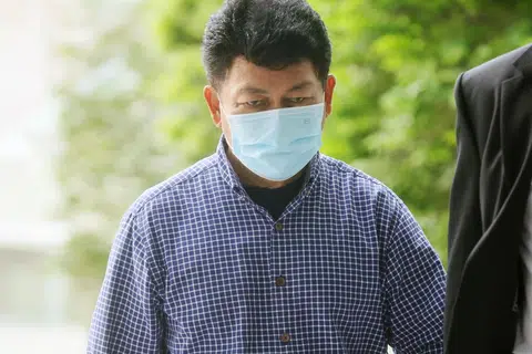 Mohd Razif Radi, warga Singapura berusia 67 tahun, dibicarakan atas satu pertuduhan di bawah Akta Pentadbiran Hukum Islam (Amla) kerana menyebar ajaran yang bertentangan dengan undang-undang Islam.