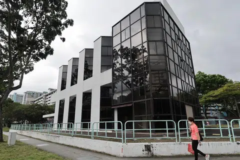 Cabang Boon Lay Majlis Bandaran West Coast (WCTC) akan berpindah ke bangunan UOB lama di Boon Lay Place pada 2025 sebagai sebahagian rancangan untuk menyuntik nafas baru ke kawasan tersebut.