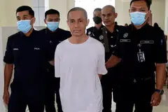 Pendakwah bebas, Azman Syah Alias, 43 tahun, dijatuhi hukuman penjara 14 bulan oleh Mahkamah Majistret Klang, Selangor, pada 6 Disember.