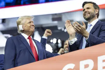 Encik Donald Trump telah memilih calon naib presiden Republikan, Senator James David  Vance, di Konvensyen Kebangsaan Republikan yang berlangsung di Milwaukee pada 15 Julai.