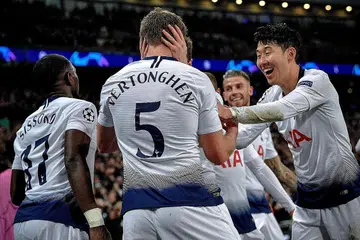 PASUKAN MANTAP: Jika mengikut persembahan mereka dalam Liga Juara-Juara, Tottenham menjadi pasukan pilihan apabila berkunjung ke Burnley malam ini. - Foto EPA-EFE