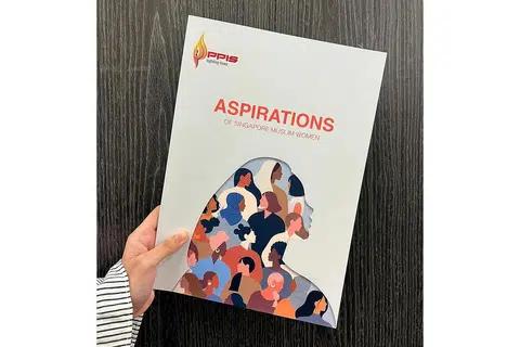 USAHA DIIKTIRAF: Cik Sun menyifatkan kajian yang meneliti aspirasi dan nilai wanita Muslim Singapura sebagai wajar dipuji kerana ia membantu dalam membangunkan program dan khidmat berdasarkan bukti lebih relevan. - Foto PPIS