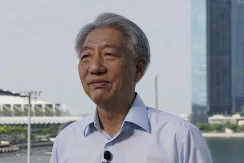 Encik Teo Chee Hean. 