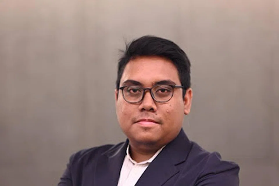 ENCIK MOHAMAD HISYAM SHAMSURI: Mahasiswa ini yang mula  melabur pada usia 19 tahun, berharap dapat mencapai tahap kewangan yang baik demi menjamin masa depan keluarga dan masyarakat.