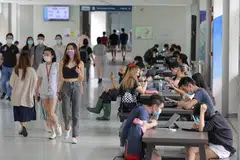 Universiti Teknologi Nanyang (NTU) akan menambah dermasiswa pemerintah yang sedia ada sebagai subsidi yuran pengajian sepenuhnya untuk golongan pelajar dari isi rumah paling rendah, mulai Ogos 2024.
