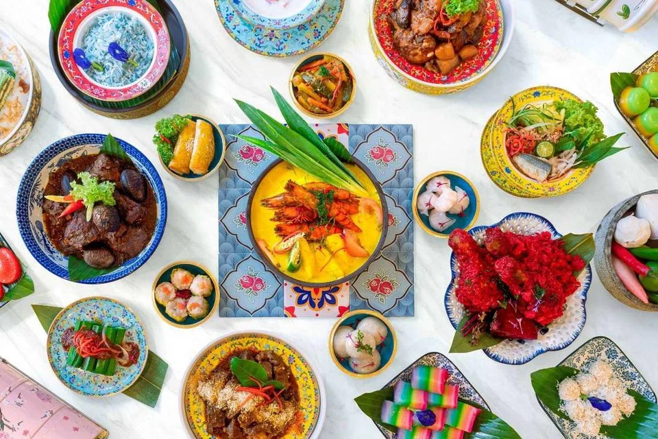 The Buffet, M Hotel, Peranakan 