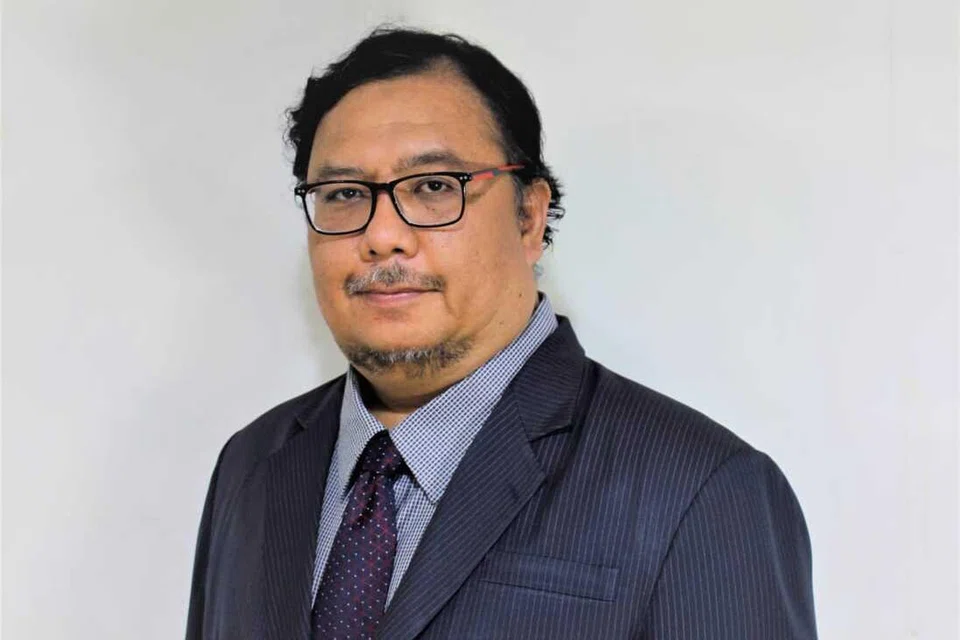 Penganalisis politik dan pakar undang-undang Universiti Islam Antarabangsa Malaysia (UIAM), Profesor Madya Dr Khairil Azmin Mokhtar.