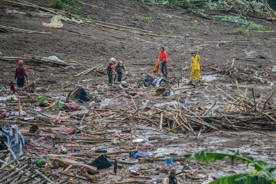 Indonesia, tanah runtuh, landslide, Jawa Barat, West Java