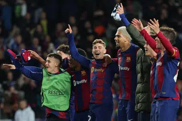 Barcelona berjaya melangkah ke pusingan suku akhir Liga Juara-juara Eropah selepas menewaskan Napoli 3-1 dalam perlawanan timbal balas kedua di Stadium Olimpic Lluis Companys pada 12 Mac.
