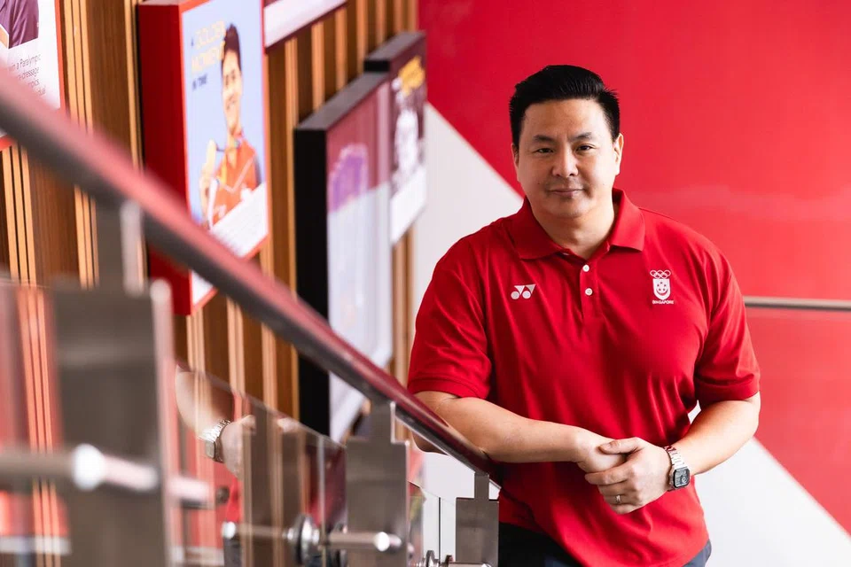 Bekas perenang negara, Mark Chay, akan mengambil alih jawatan setiausaha agung Majlis Olimpik Kebangsaan Singapura (SNOC) daripada pentadbir veteran, Chris Chan, pada 1 April.