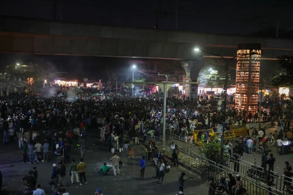 Bangladesh, Sharif Osman Hadi, protest