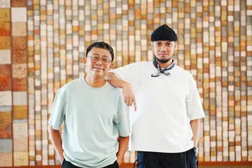 Pengasas bersama Golden Bao, Encik Nazareen Muslin dan Encik Rashid Rahim, akan beroperasi di Kampong Gelam di Muscat Street dan Geylang Serai sempena Ramadan ini.