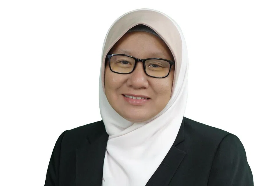 Pegawai Farmasi Pusat Racun Negara, Universiti Sains Malaysia, Cik Sulastri Samsudin.