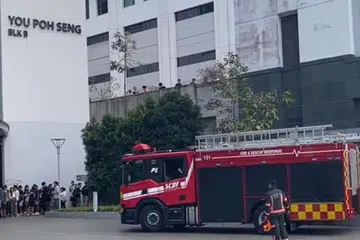 KEBAKARAN DI BAWAH RUANG TANAH: SCDF berkata ia menerima panggilan mengenai kebakaran di besmen 461 Clementi Road pada sekitar 9.10 pagi.