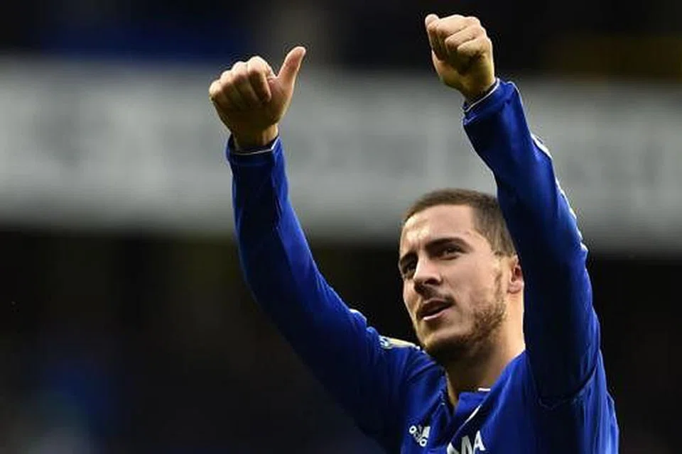 PEMAIN BERBAKAT: Pemain Chelsea Eden Hazard disebut antara 'nama besar' yang dapat membantu Manchester United mengembalikan era kecemerlangannya. - Foto AFP
